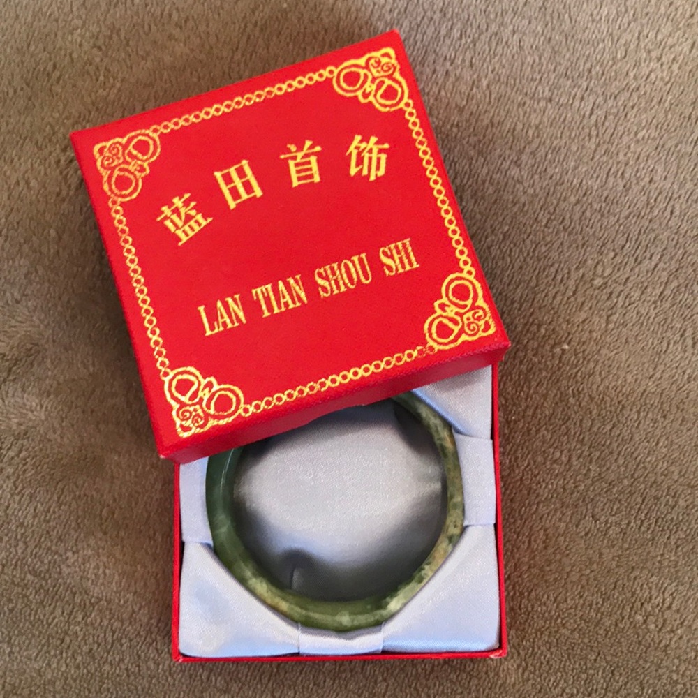 Chinese Traditional Jade Bracelet